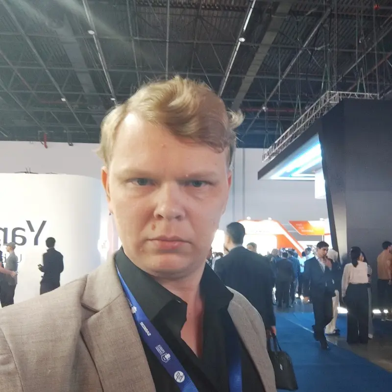 Константин Котов