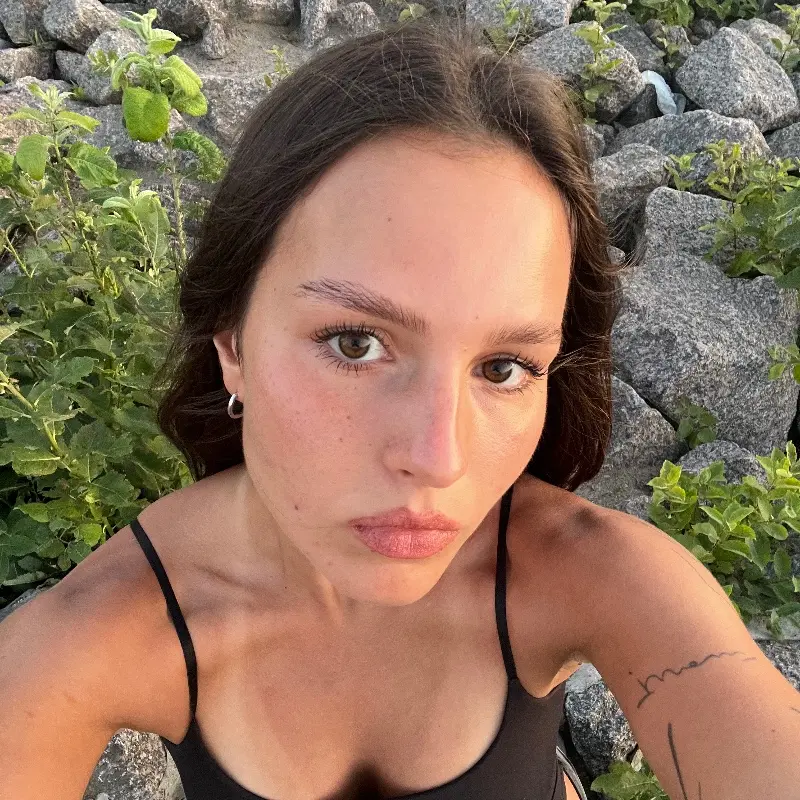 Александра Молчанова