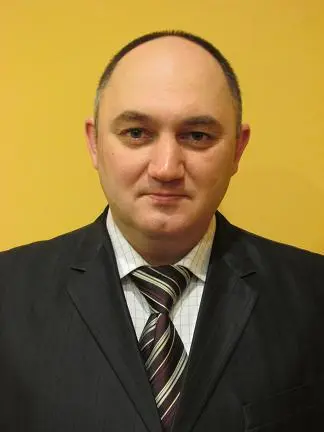 Олег Долгов