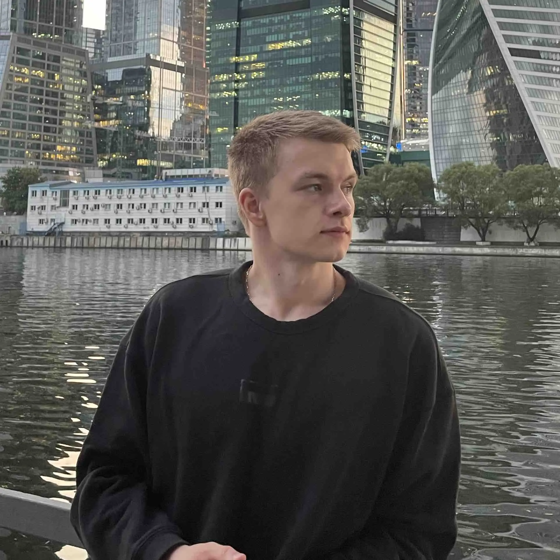 Денис Прошляков