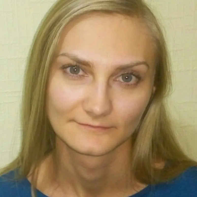 Марина Сырова