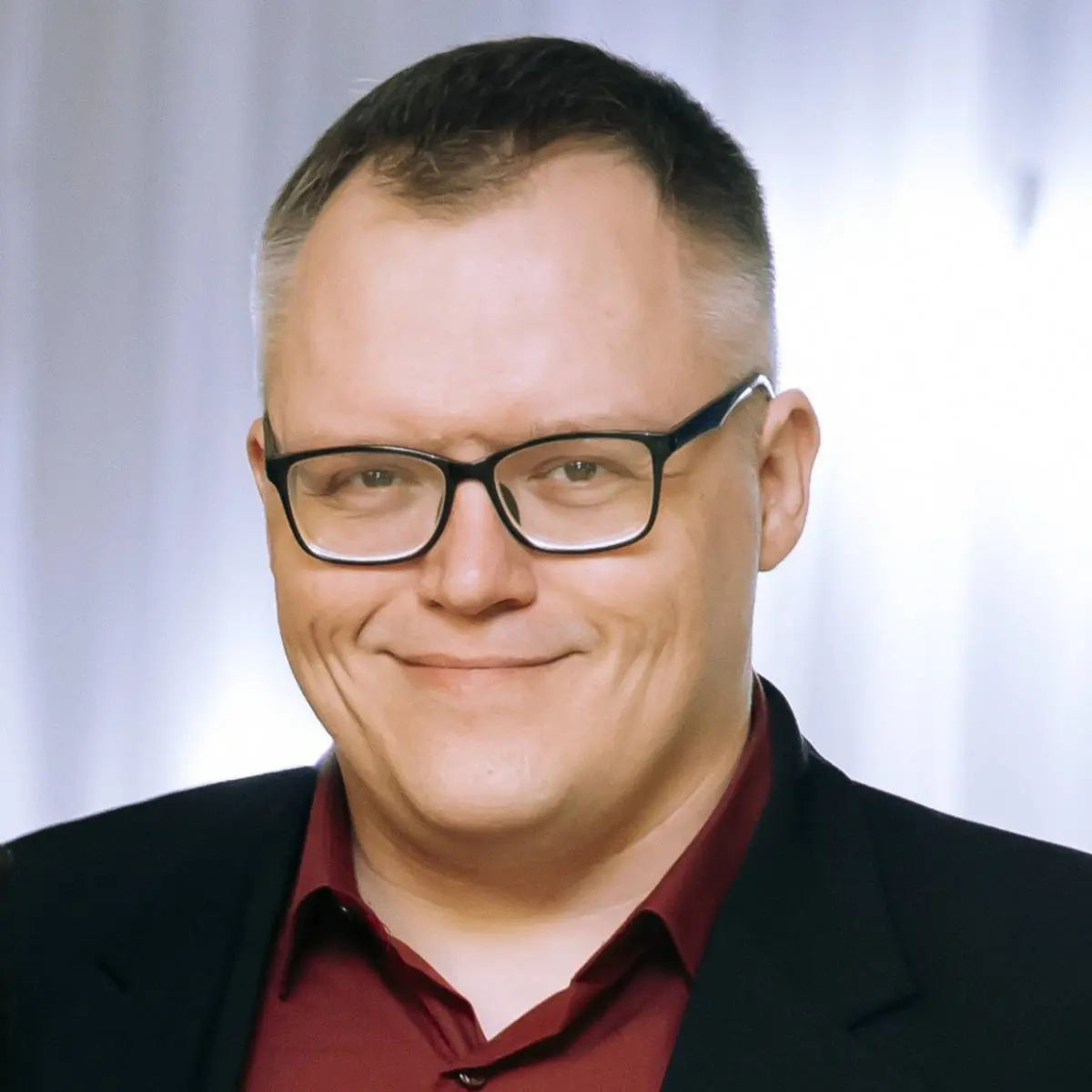 Сергей Шахов