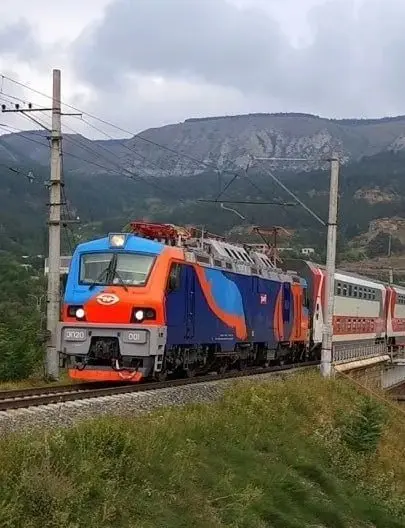 🚂 Из Тамбова запустят поезд до Кисловодска
Теперь до курортов КМВ можно будет добраться без пересадок.
Первый рейс из Тамбова — 25 октября в 08:25, обратно из Кисловодска — 26 октября в 23:10 | Сетка — социальная сеть от hh.ru