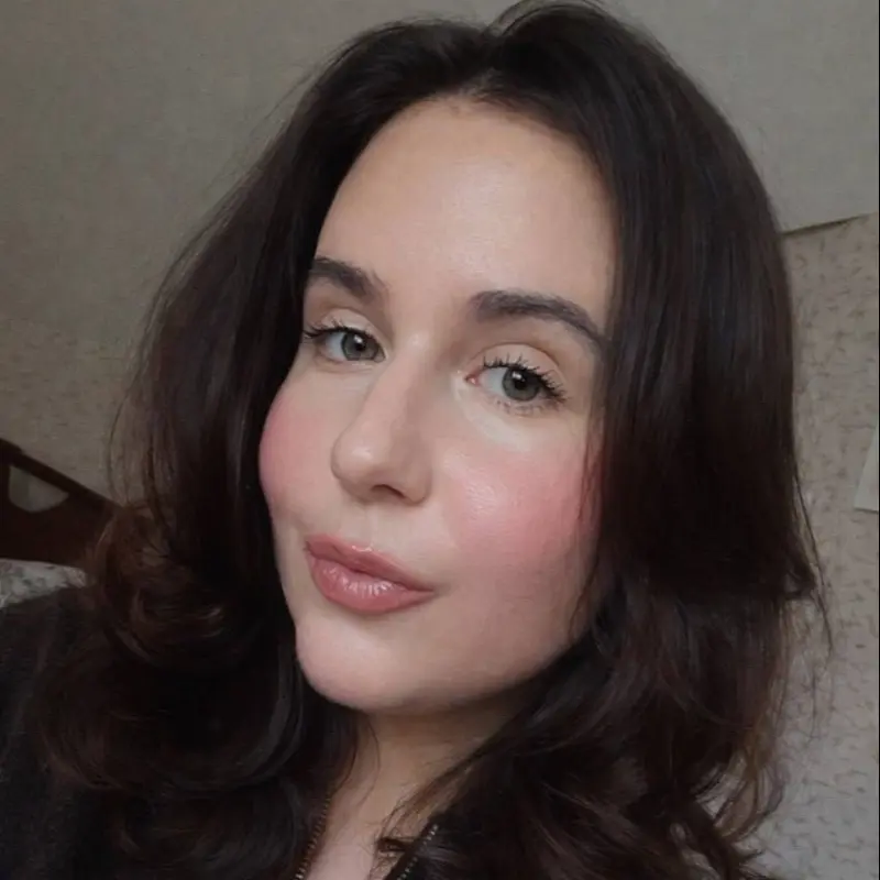 Полина Хиноверова