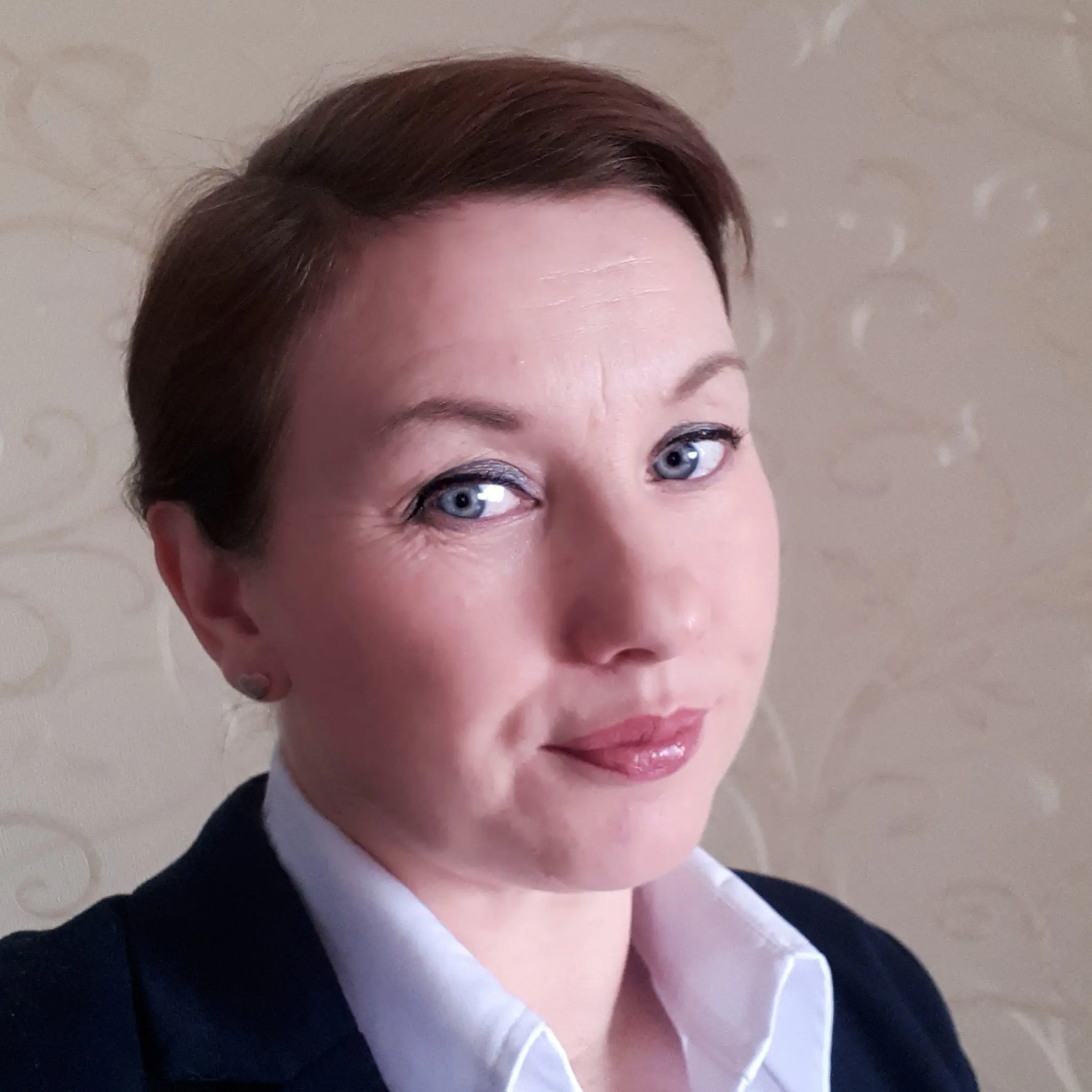 Юлия Тихонова