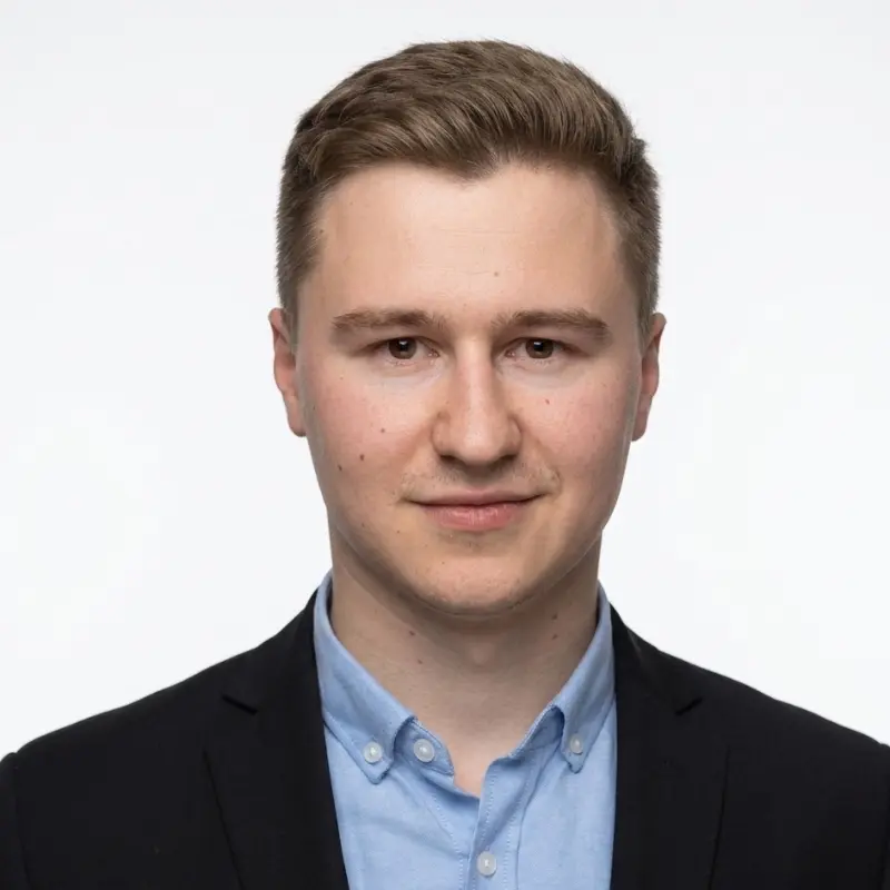 Александр Зюзин