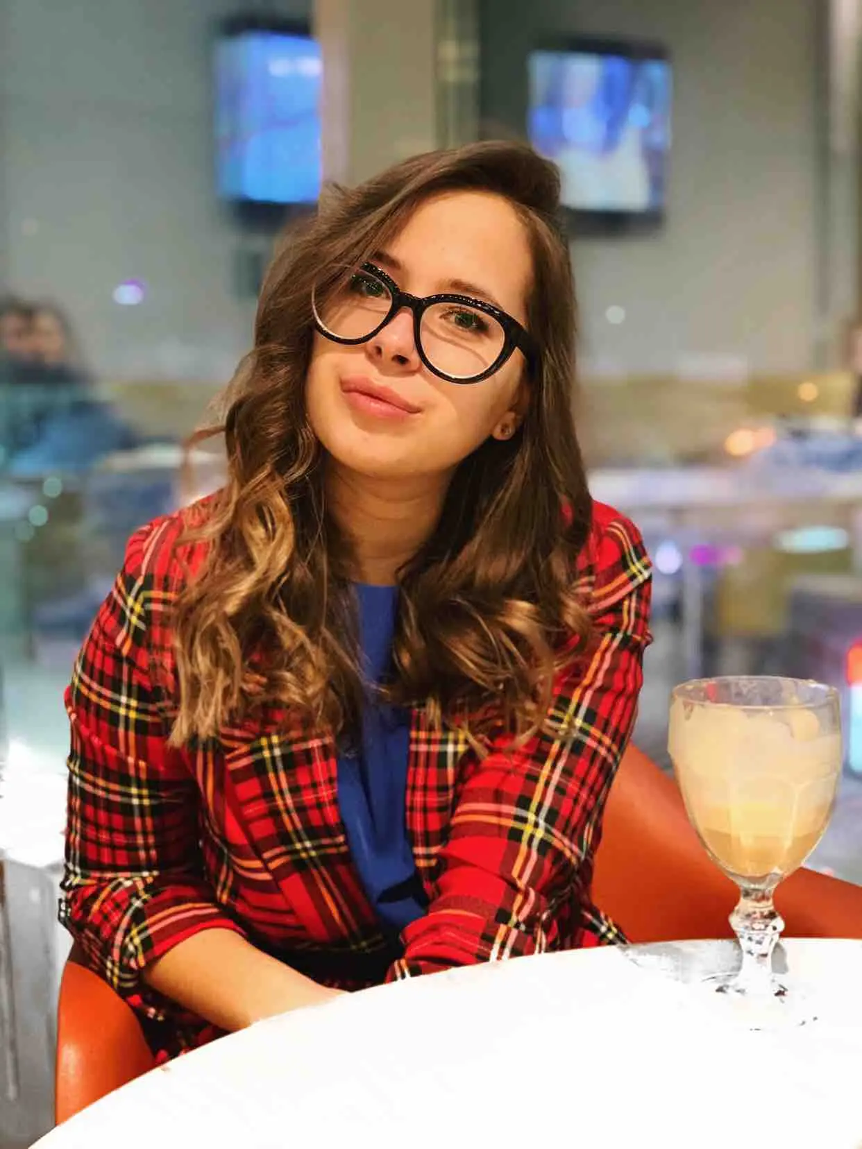 Алина Петерсон