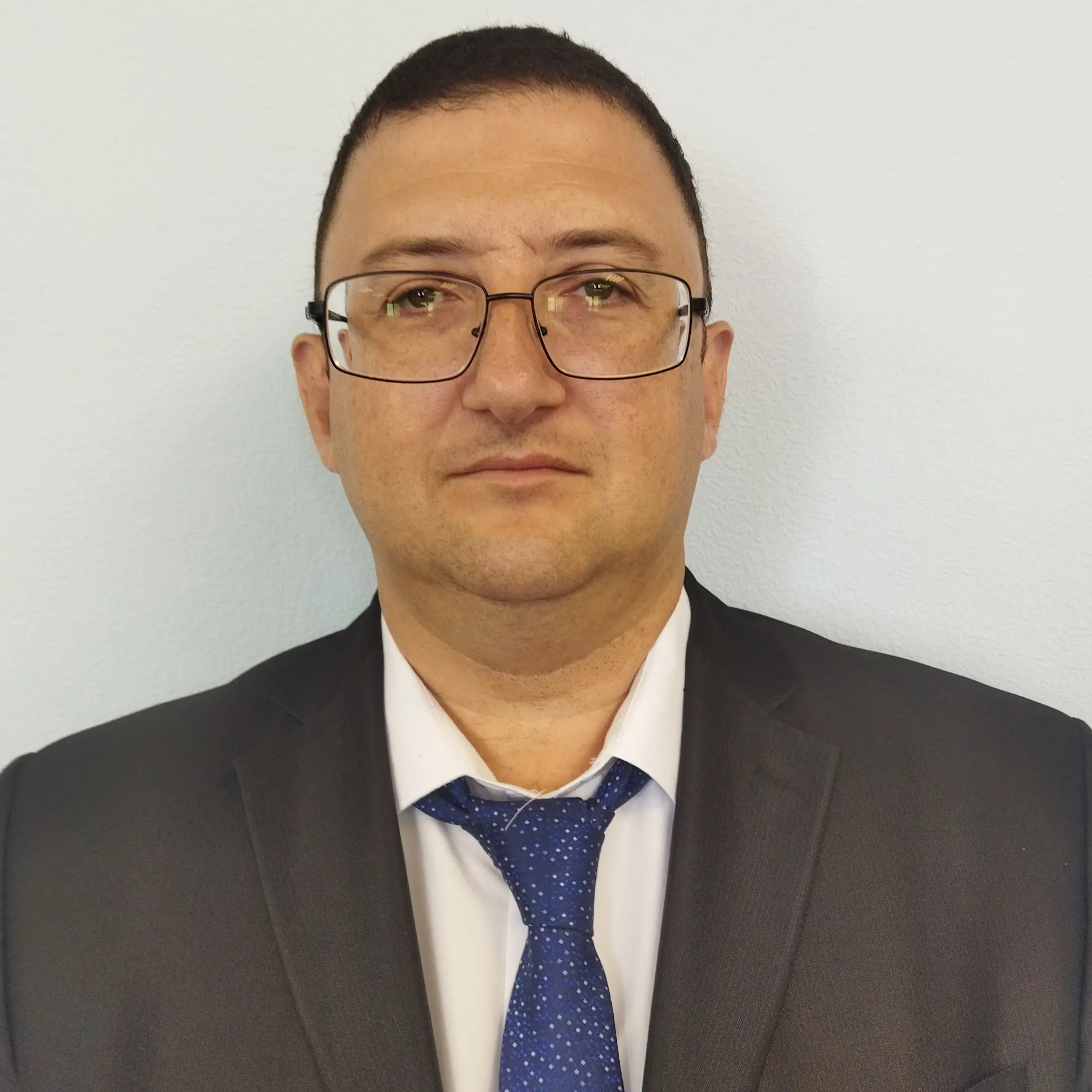 Антон Серебряков