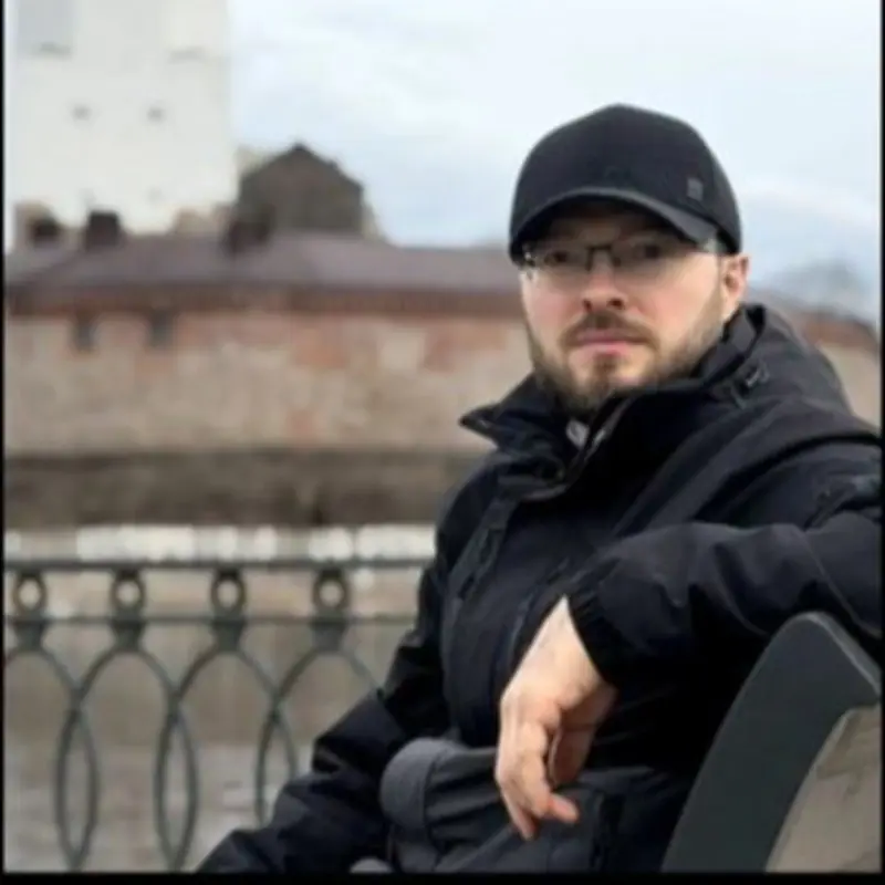 Николай Лебедев