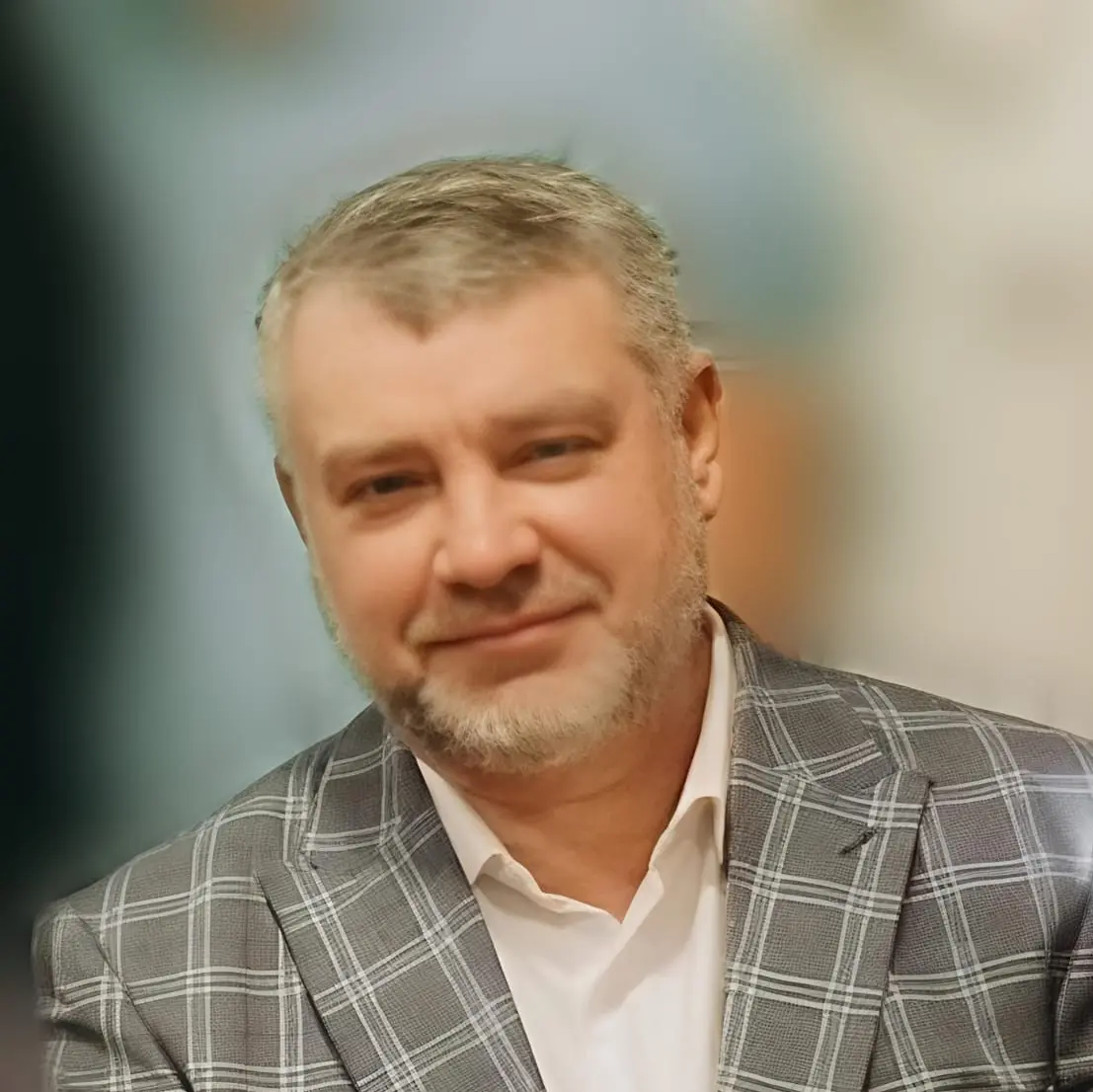 Олег Иванов 