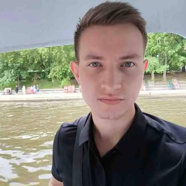 Динар Кузеев