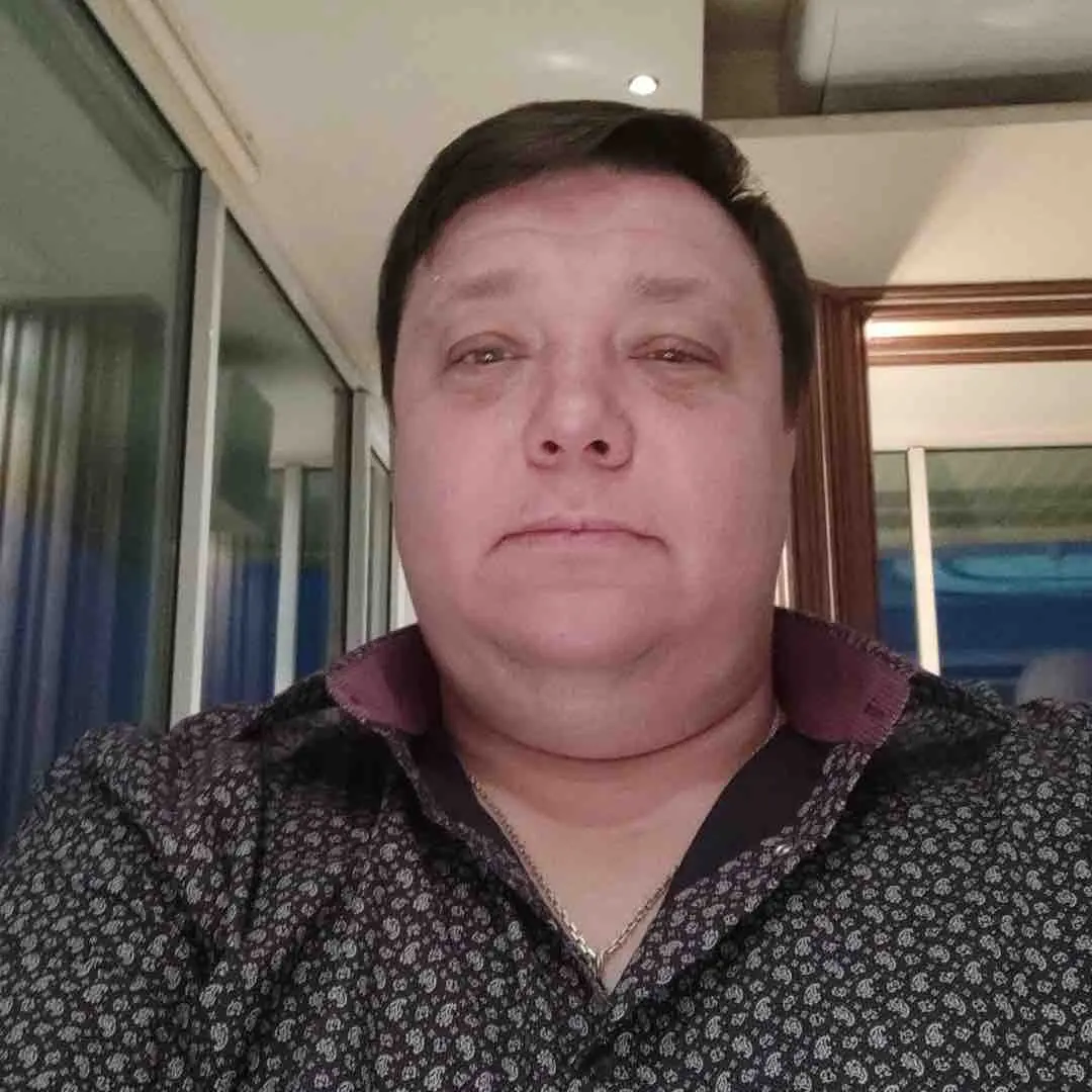 Виктор Костюхин
