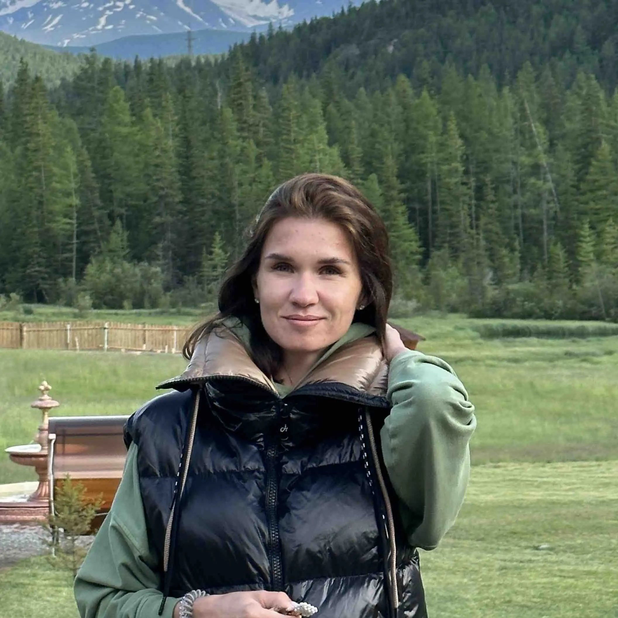 Яна Карпенко