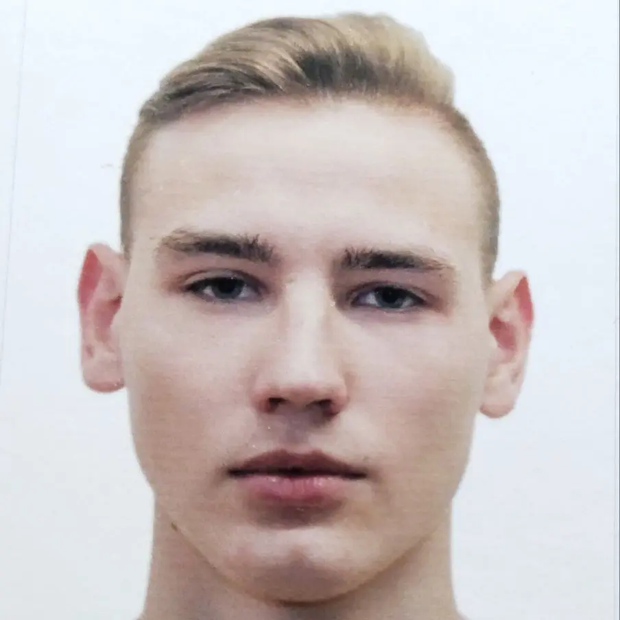 Артём Десятников