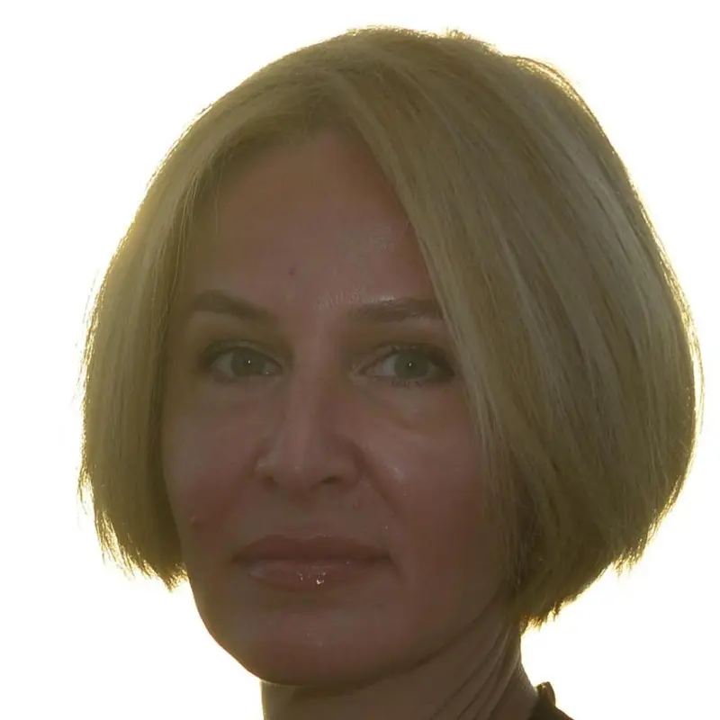 Альбина Сулейманова