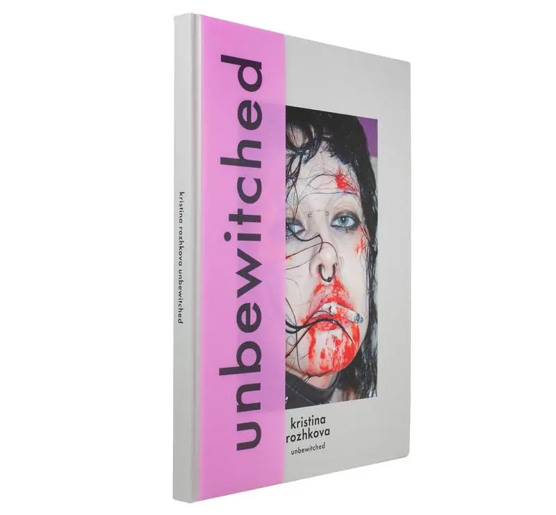 Kristina Rozhkova - Unbewitched
Просто очень красиво. Купить можно тут | Сетка — социальная сеть от hh.ru
