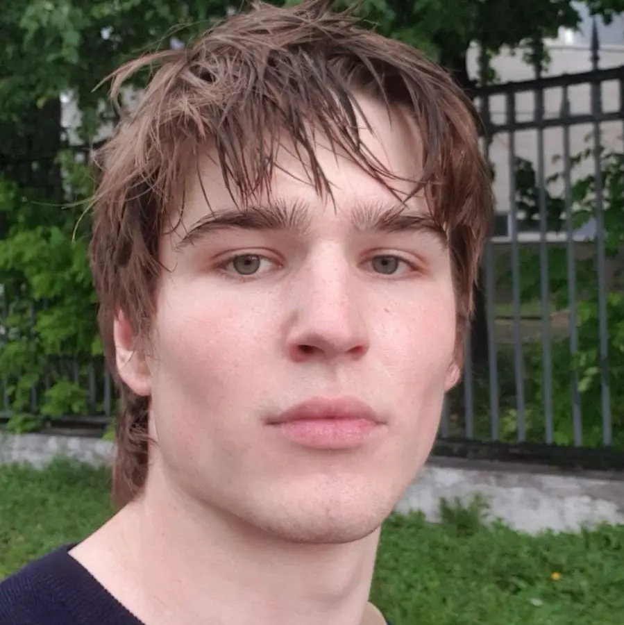 Михаил Постников
