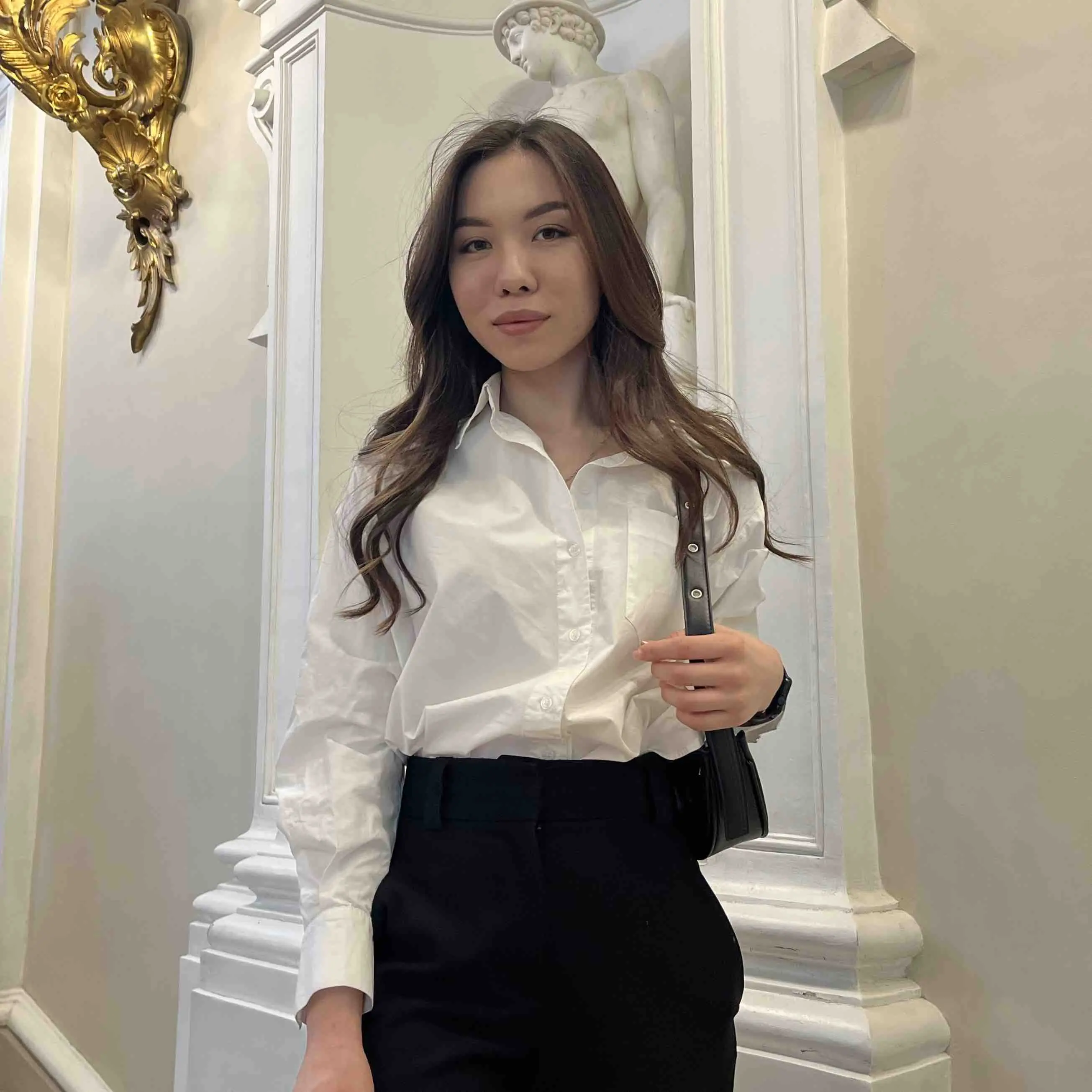 Карина Сутуева