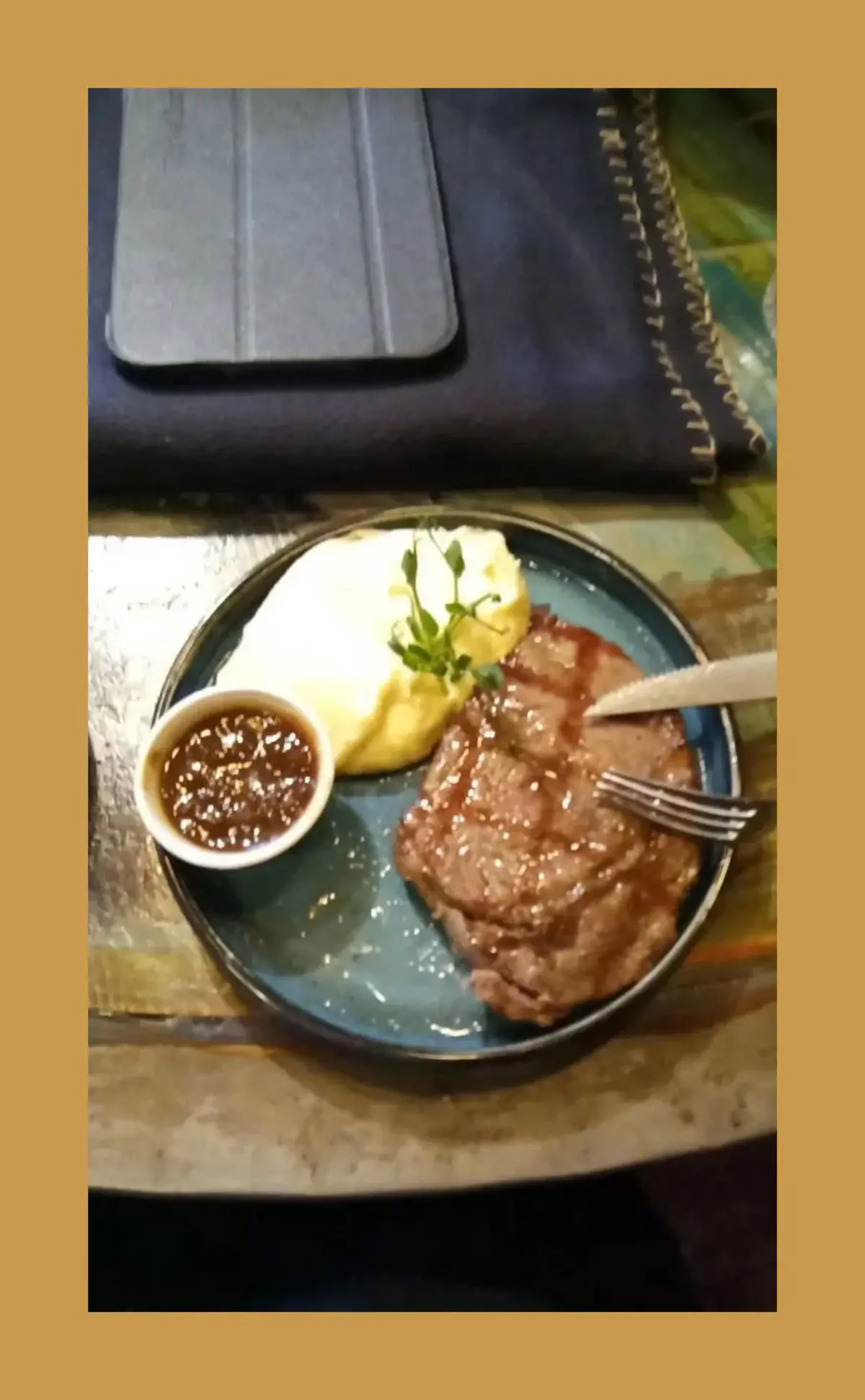 Не по причине стейка / Not due to steak | Сетка — социальная сеть от hh.ru
