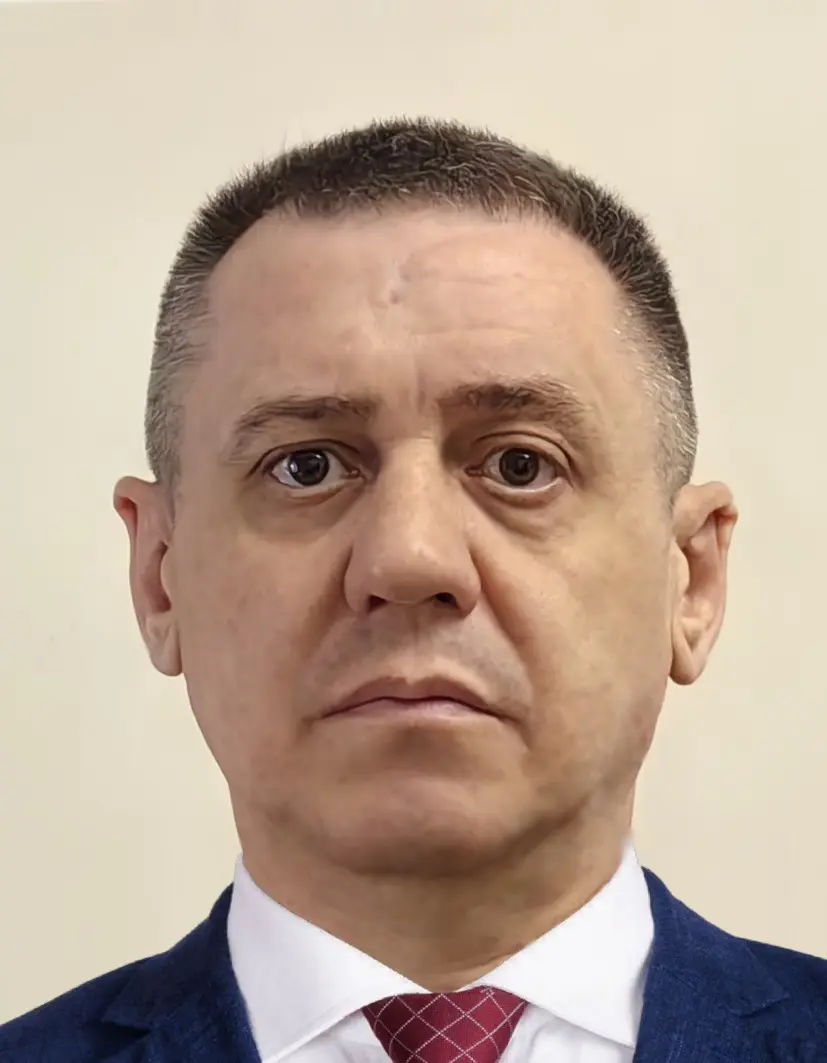 Алексей Фамилияя