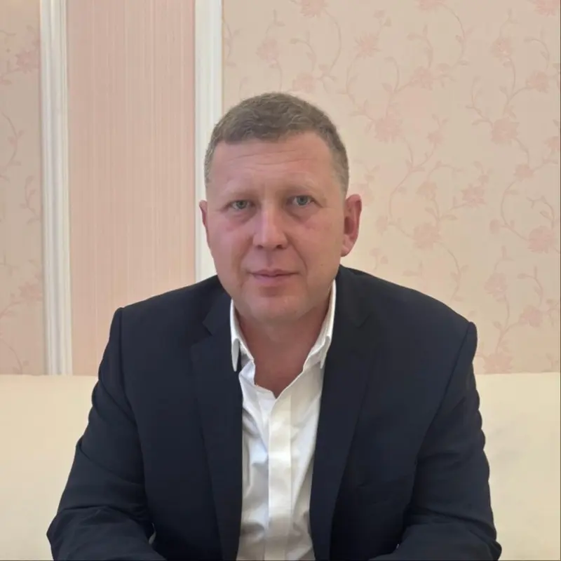Николай Фролов
