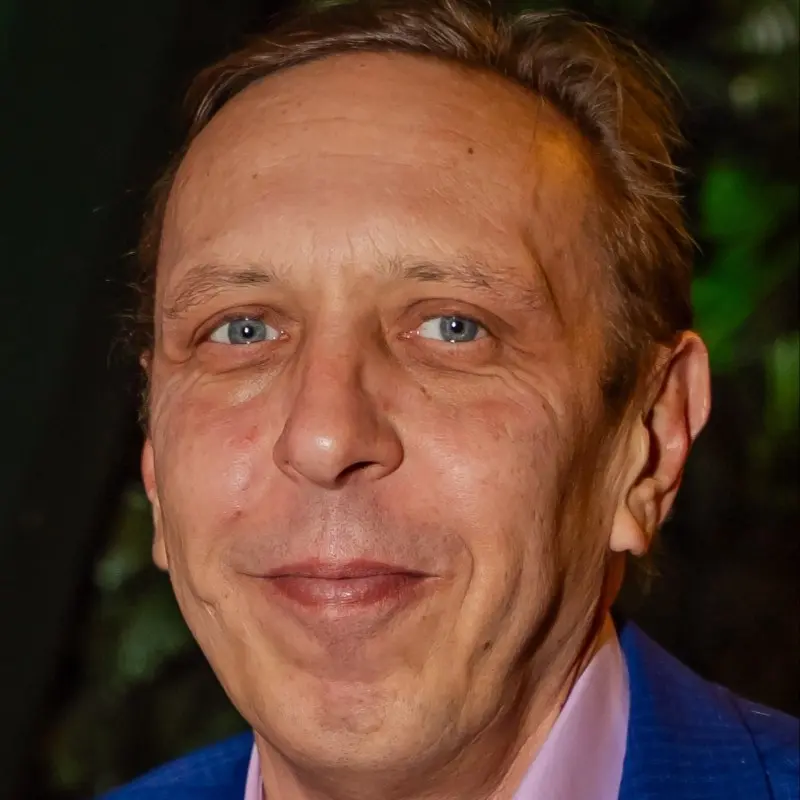 Андрей Смирнов