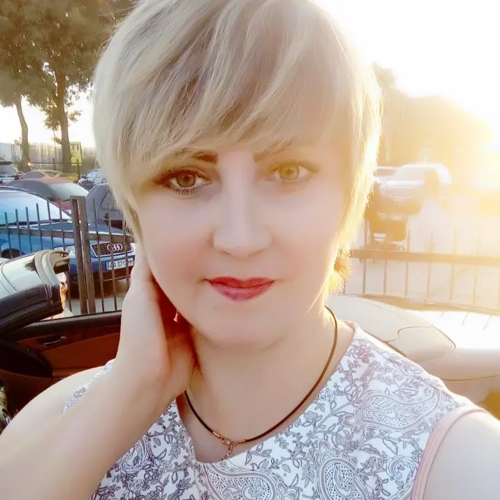 Ирина Абраменкова