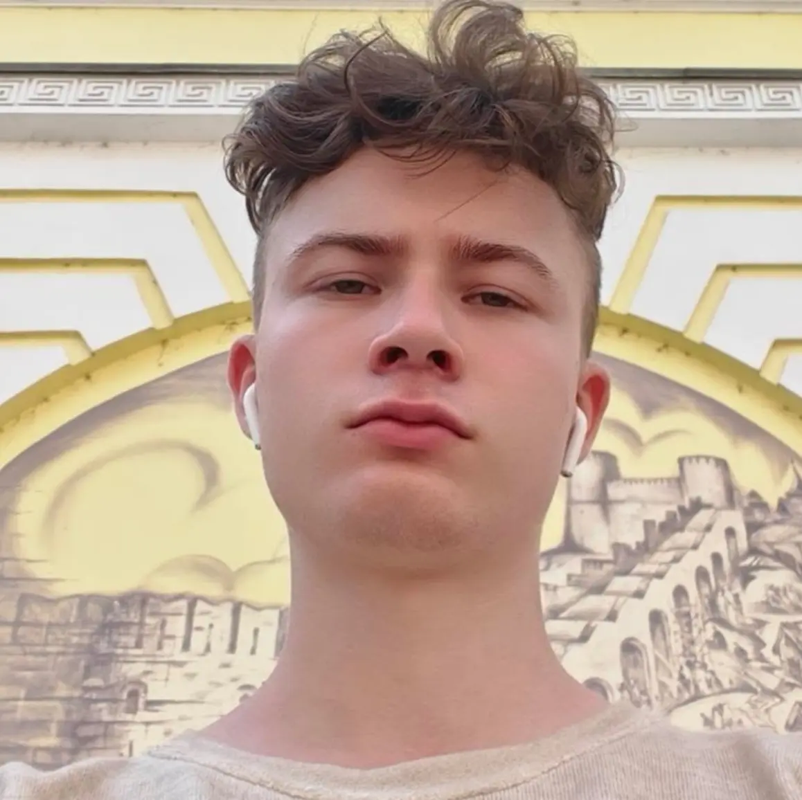 Денис Кикеев