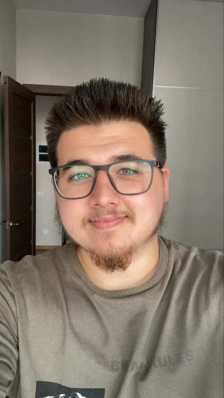 Сергей Богданов