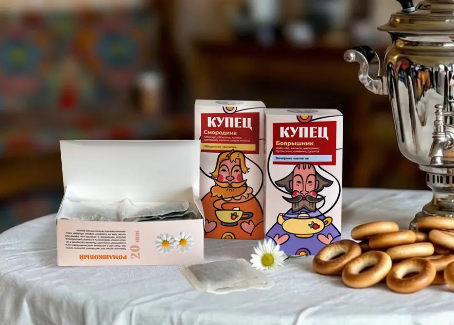 Прошла курс переподготовки «Дизайнер упаковки» (ИТМО; март-август). Дипломной работой была серия упаковок чая «Купец».
https://vk | Сетка — социальная сеть от hh.ru
