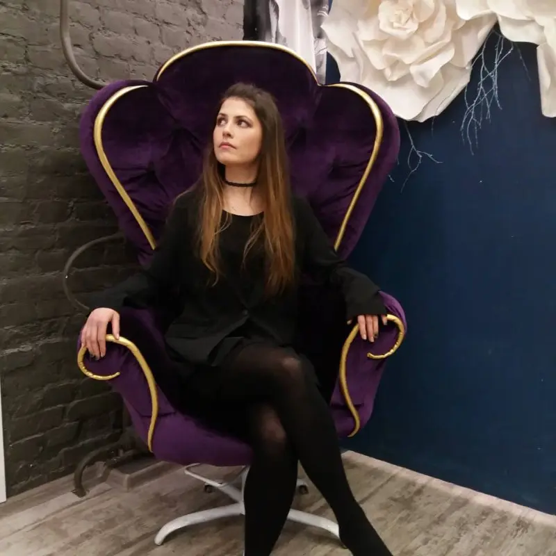 Юлия Петрова