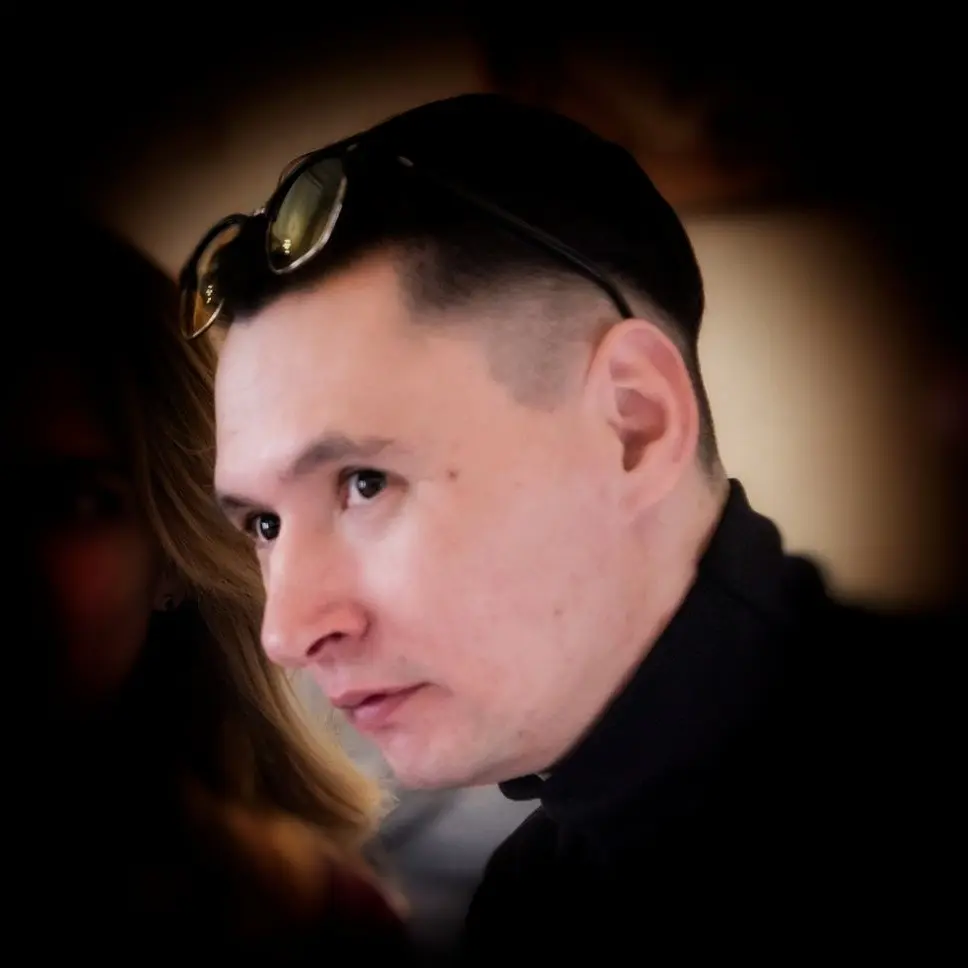 Константин Попов