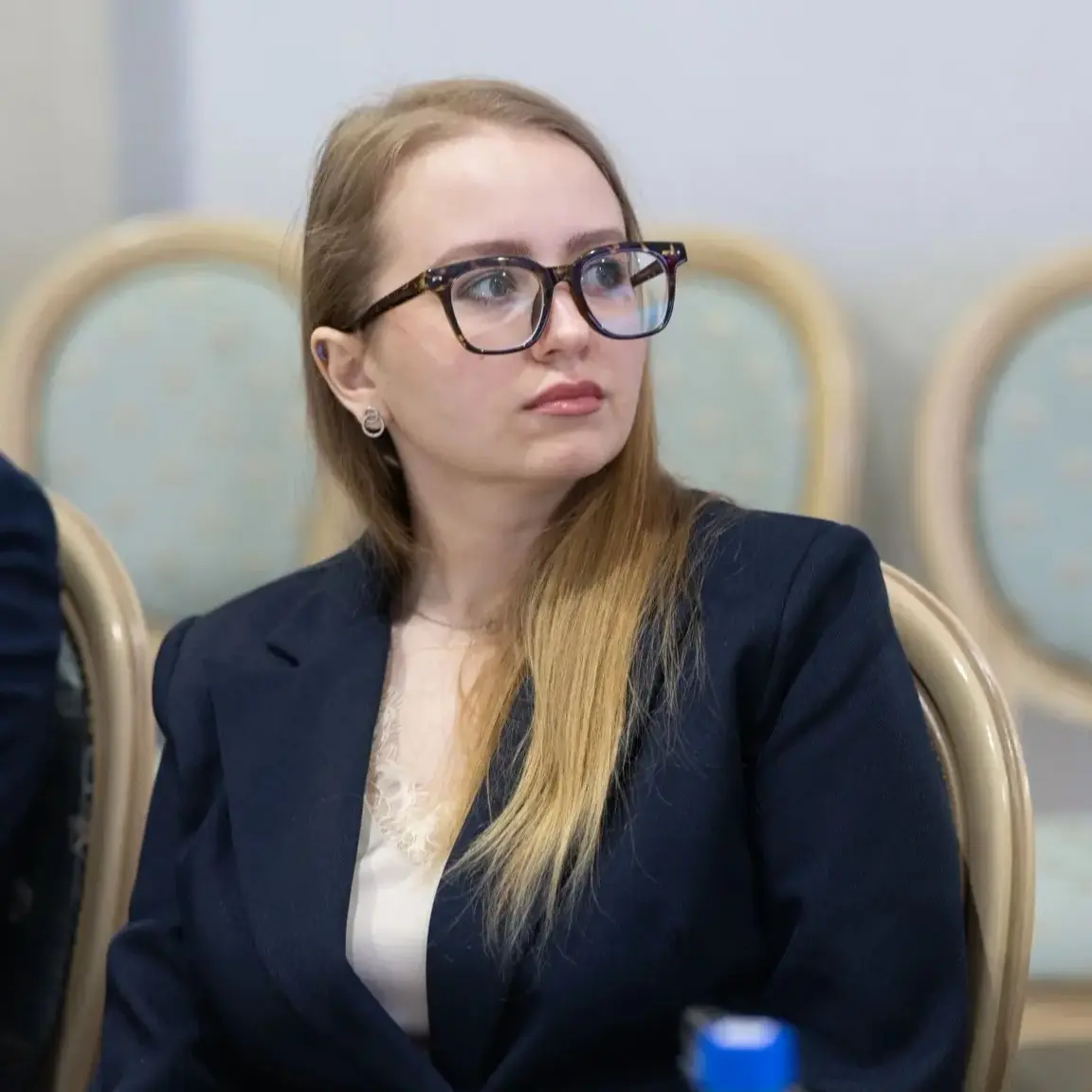 Елена Плужнова