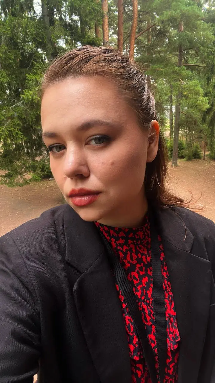 «Если вы будете и в следующем году выступать мы точно опять приедем!» - самое лучшее что можно услышать после часового выступления про «Нейросети
и личный бренд
Как применять — сразу, здесь и сейчас»
... | Сетка — социальная сеть от hh.ru