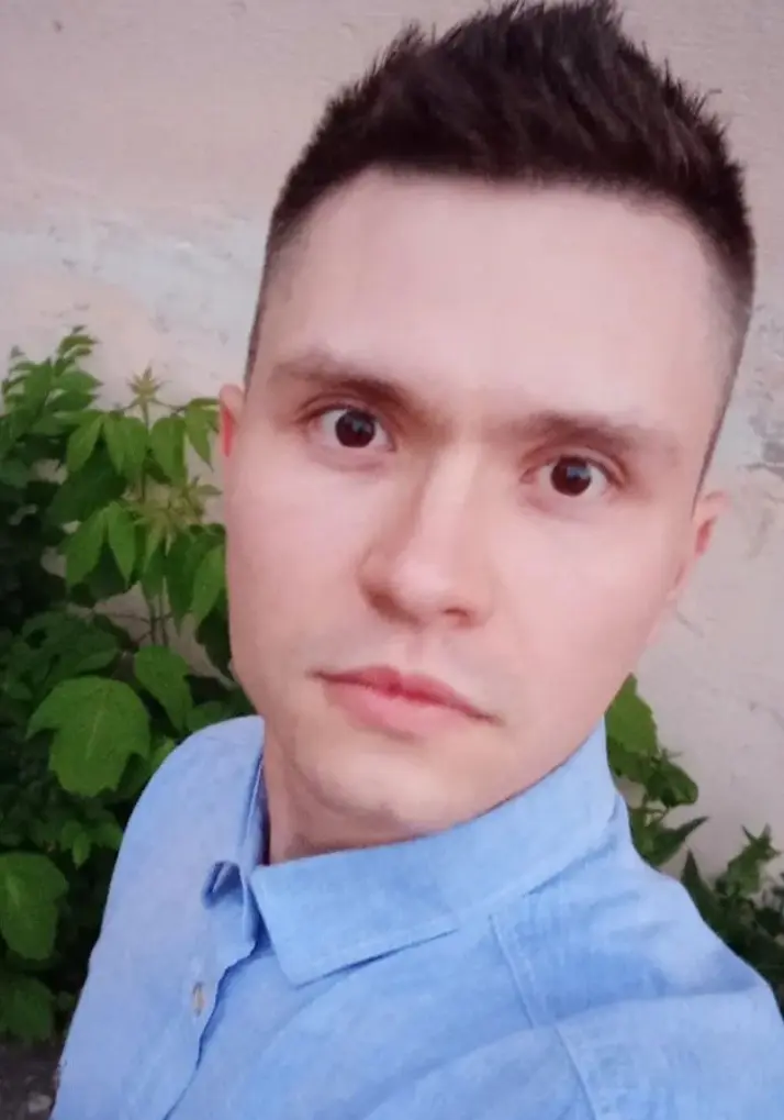 Роберт Киняев