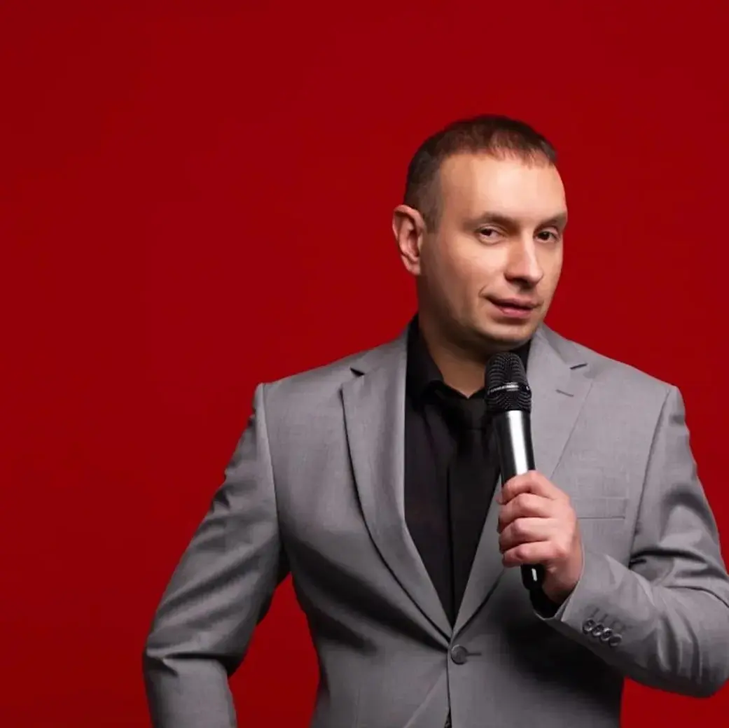 Денис Петров
