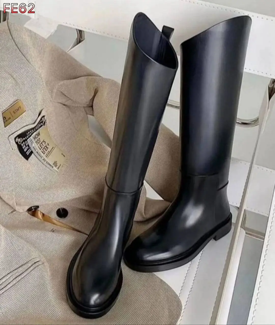 ▪️Премиум
▪️В наличии 36-41 размеры
▪️Цена 11.500₽
▪️Доставка-примерка по Москве
▪️ @byMarybelle
▪️Отправка в регионы ✈️ в этот же день | Сетка — социальная сеть от hh.ru