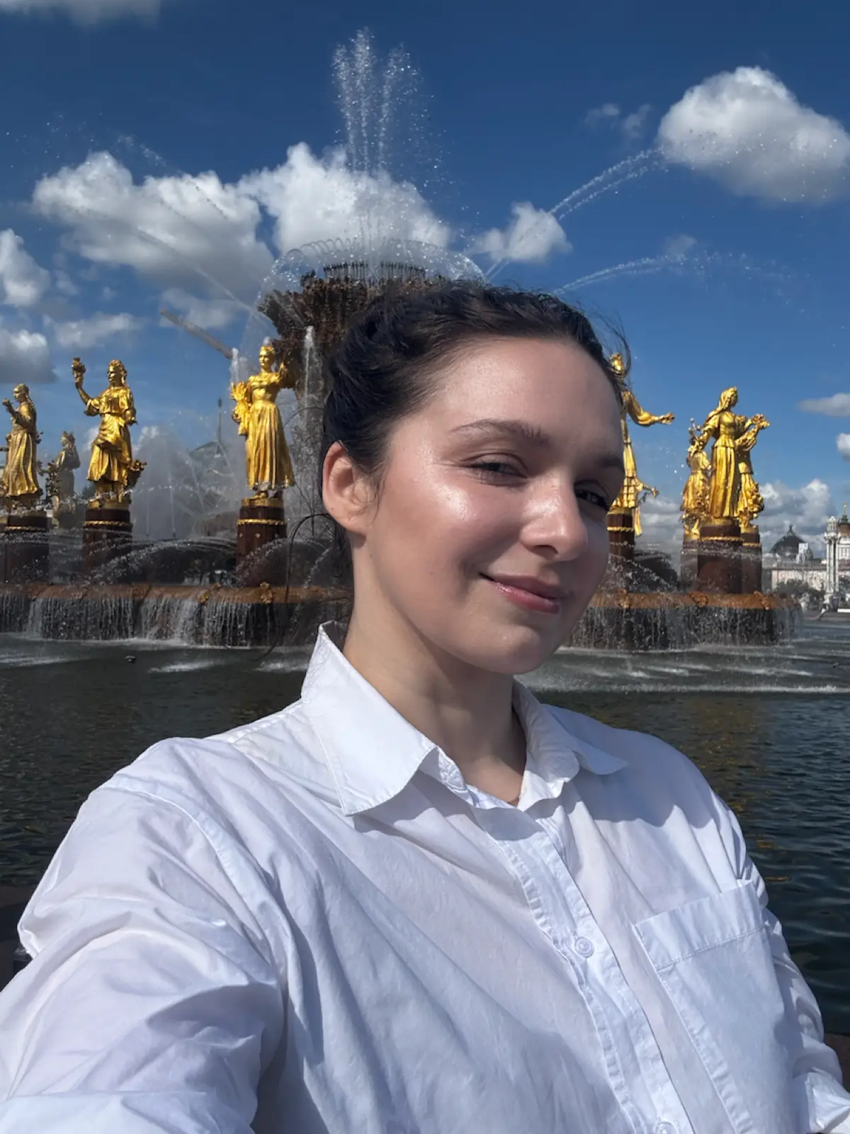 Как классно, когда практически куда бы ты ни поехал, везде найдешь коллег)
На прошлой неделе навестила Москву и наш Московский офис💚 | Сетка — социальная сеть от hh.ru