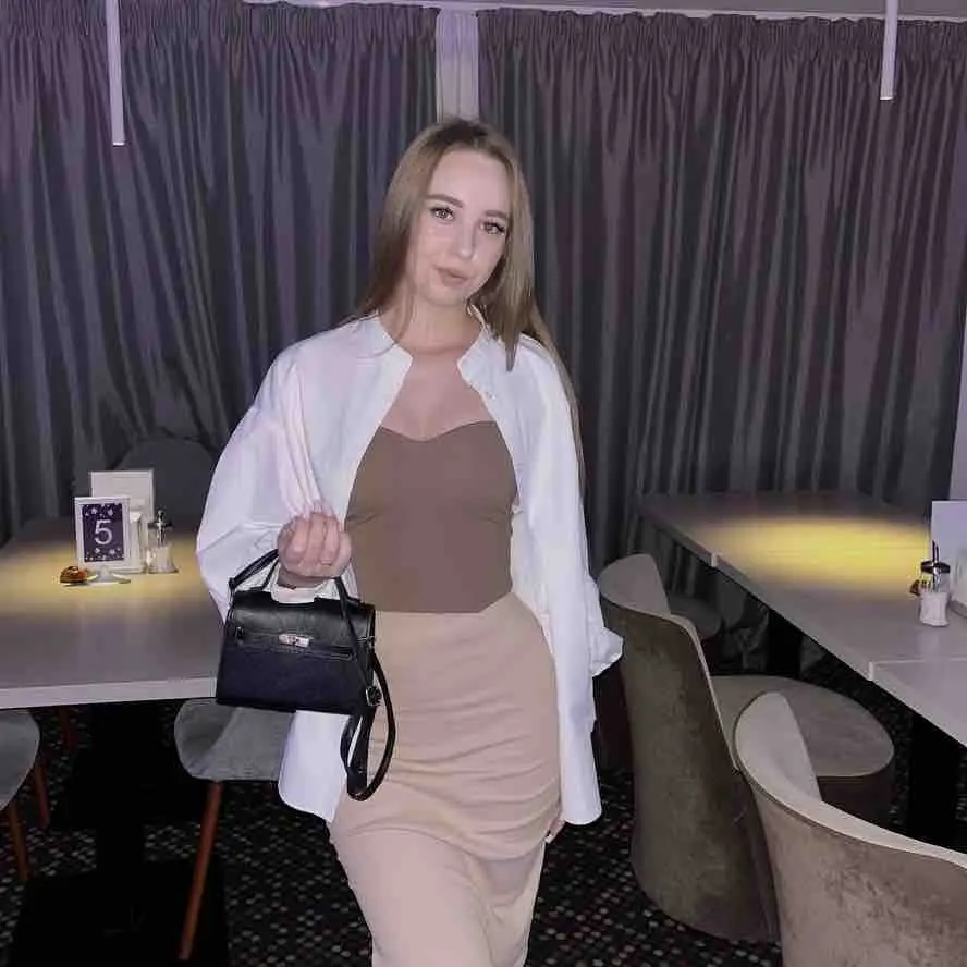 Камилла Нартова