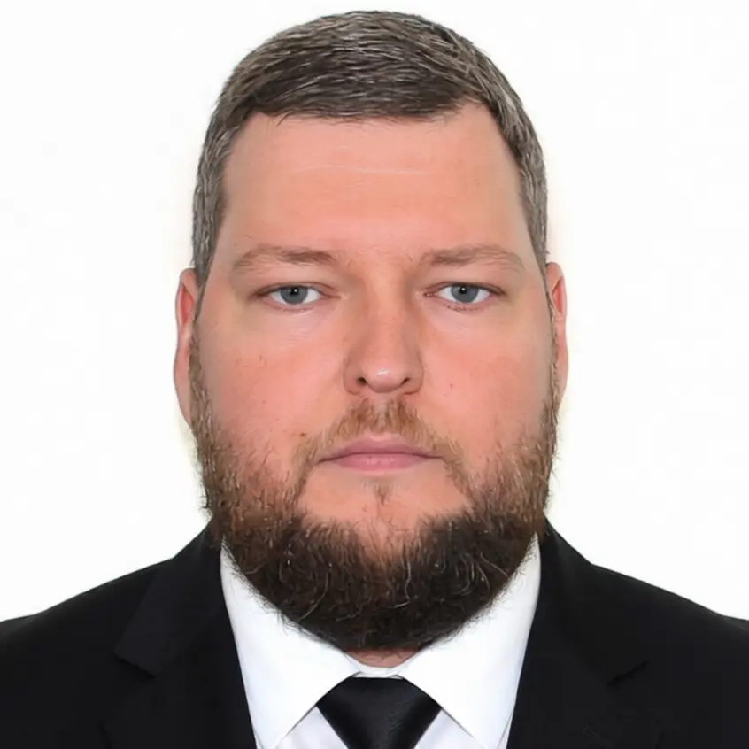 Олег Селиверстов