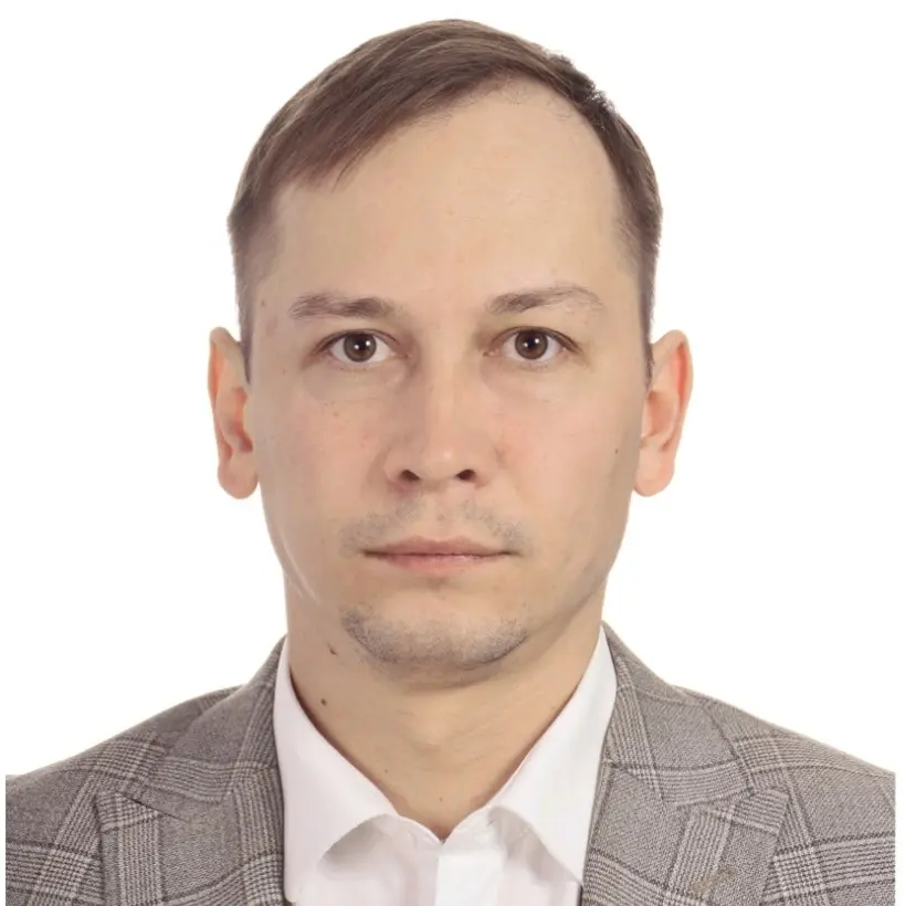 Динар Шакиров