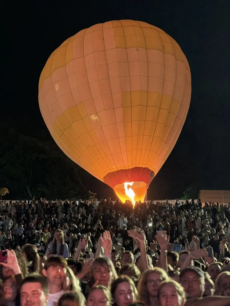 🎂 Вот такой торт испекли в Железноводске в честь 216‑летия города
28 и 29 августа курорт жил на полную: концерты, театрализованные постановки, интерактивы | Сетка — социальная сеть от hh.ru