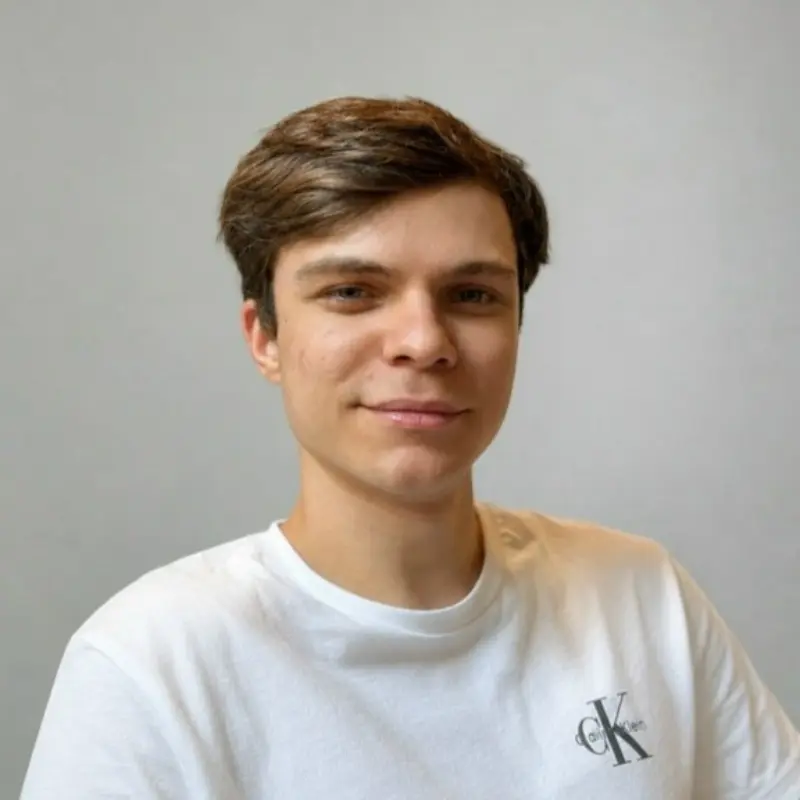 Артём Грошев