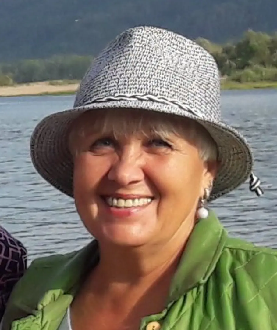 Солодянкина Елена