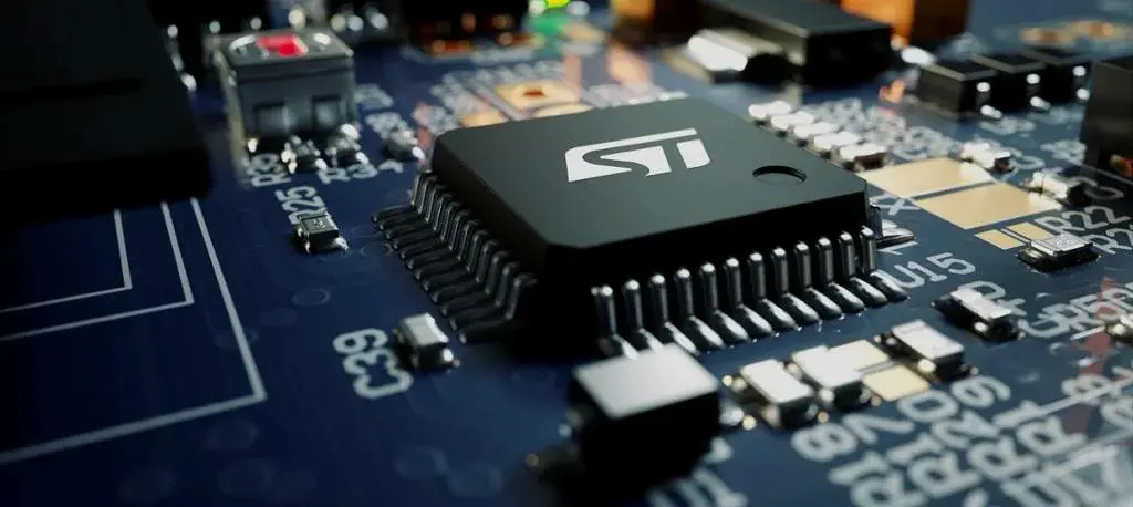 STMicroelectronics третий раз за год повышает цены 😬 | Сетка — социальная сеть от hh.ru