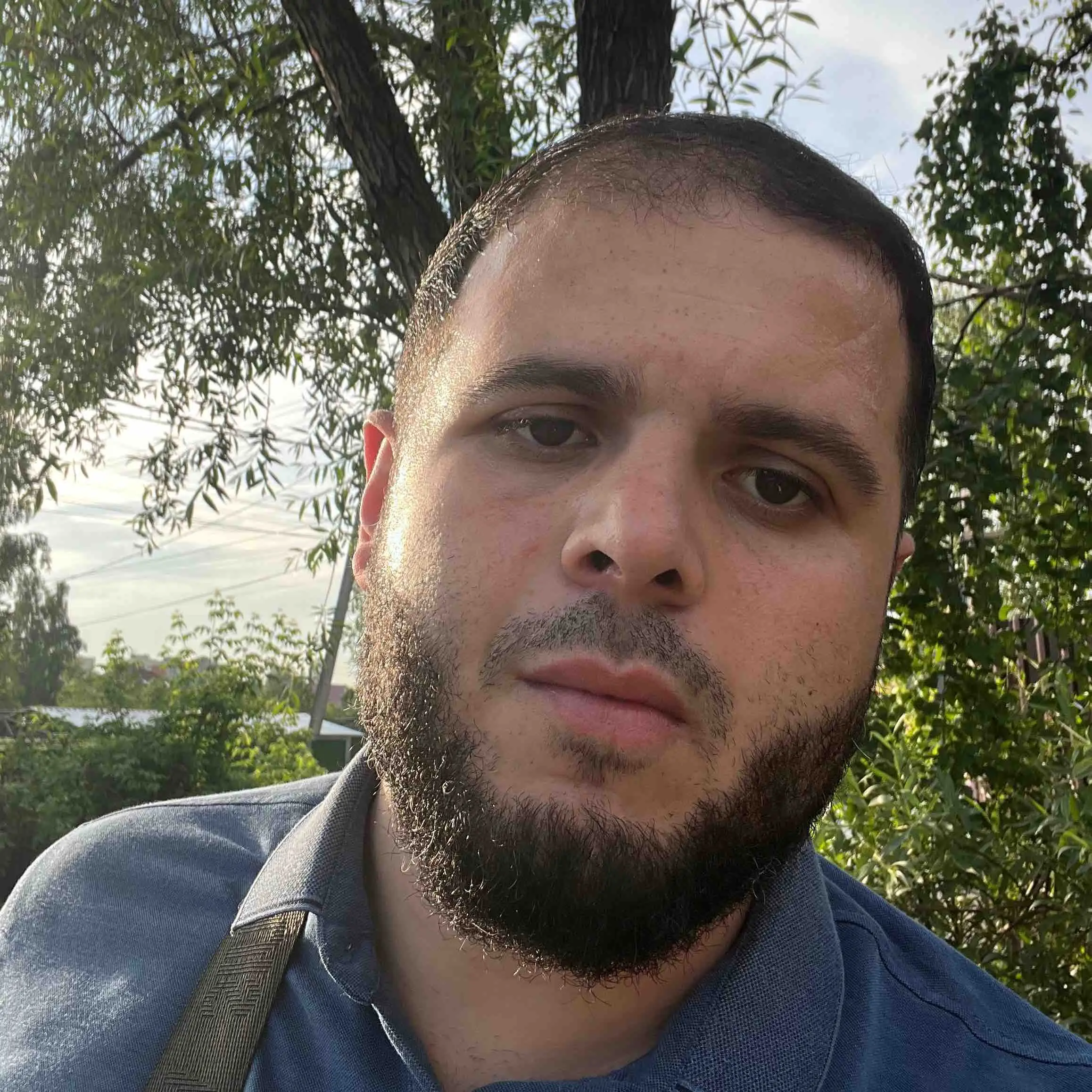 Узейр Эминов