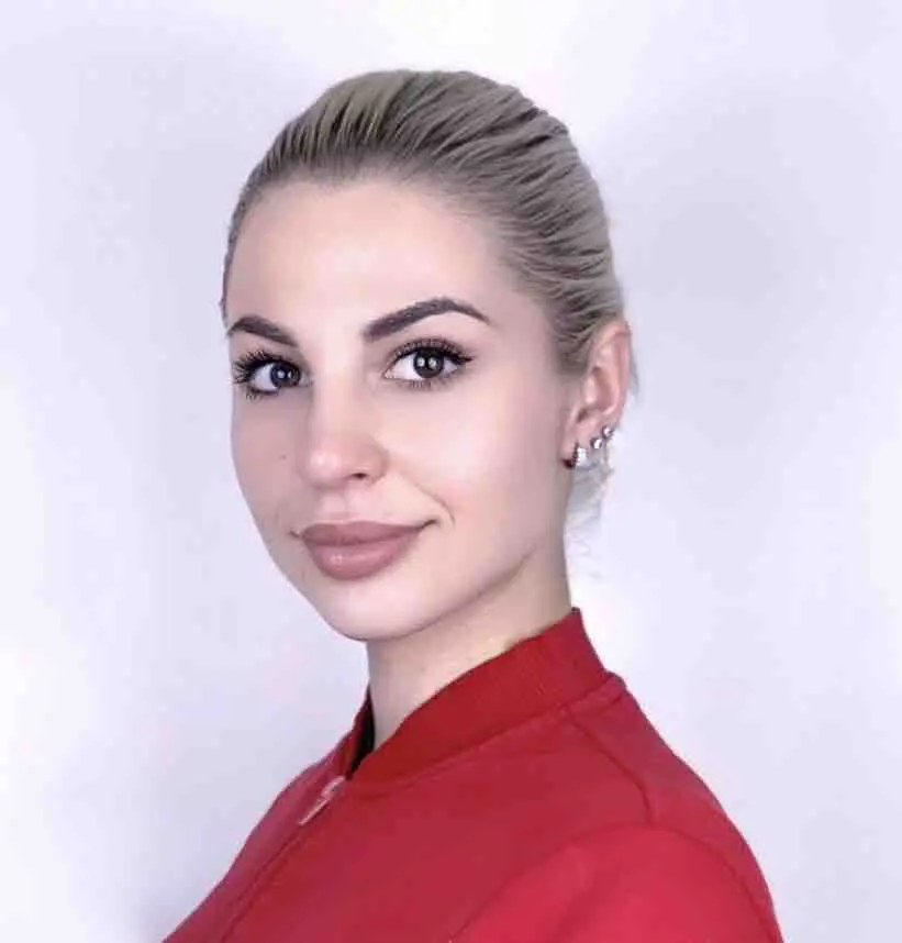 Полина Роговая