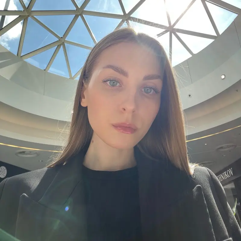 Полина Николенко