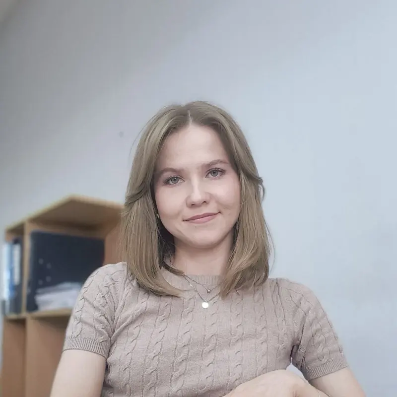 Яна Синдякова