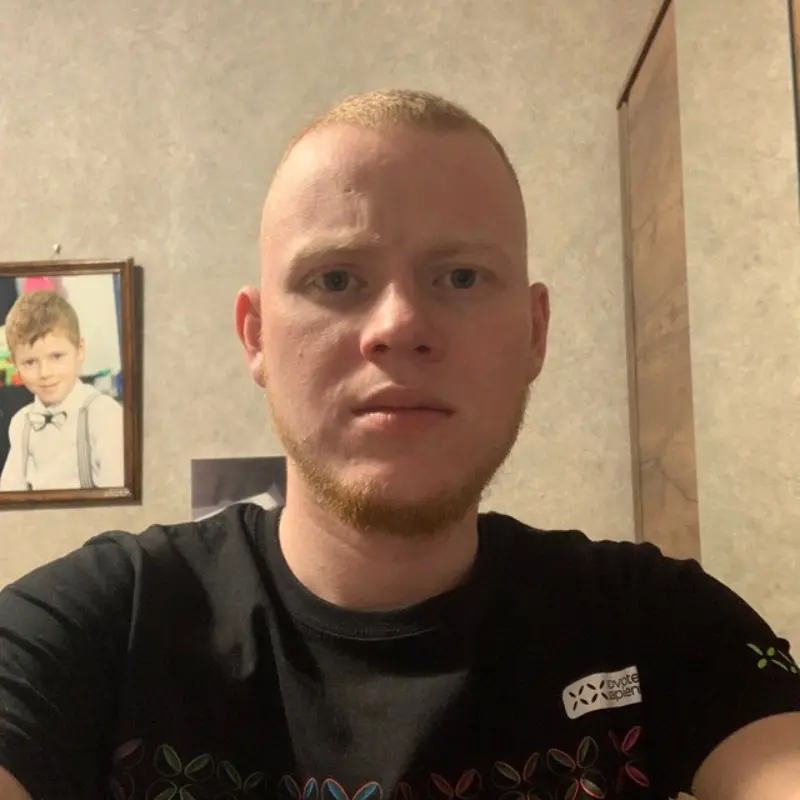 Михаил Абрамов
